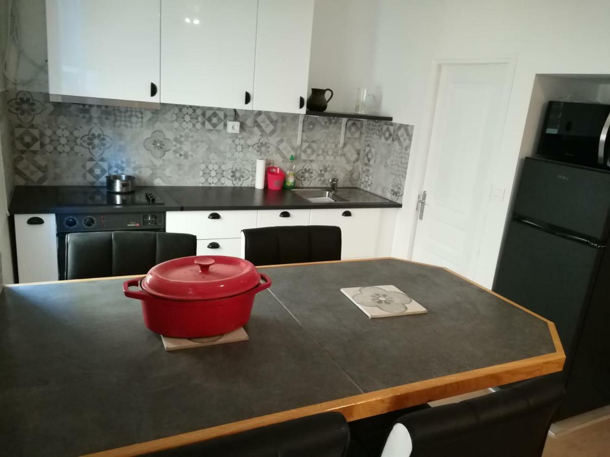 Apartament T3 Place Sadi Carnot La Ciotat Zewnętrze zdjęcie